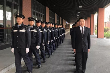 春季大练兵 让我们全力以赴、 品质大检查 让我们勇争第一 ——基层全面打响品质提升攻坚战！