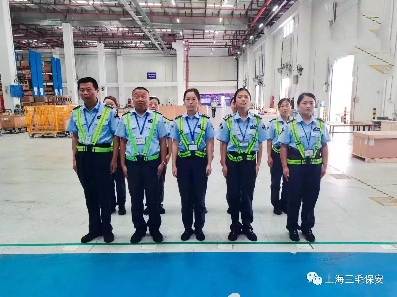 “战高温 斗酷暑” 致敬高温下的坚守